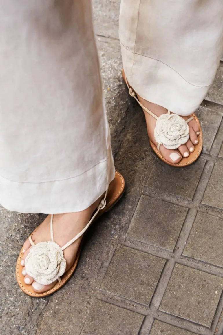 Sandals<CULT MIA JAKARA CREAM LEATHER SANDALS