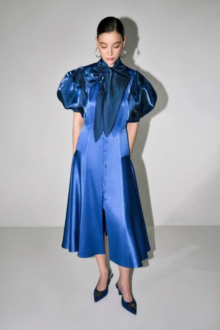 Dresses | Midi Dresses<CULT MIA LEILA MIDI DRESS WITH SCARF Blue