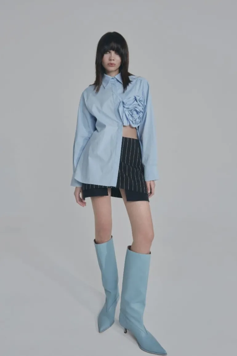 Tops<CULT MIA A-LINE SHIRT WITH FLOWER Light Blue