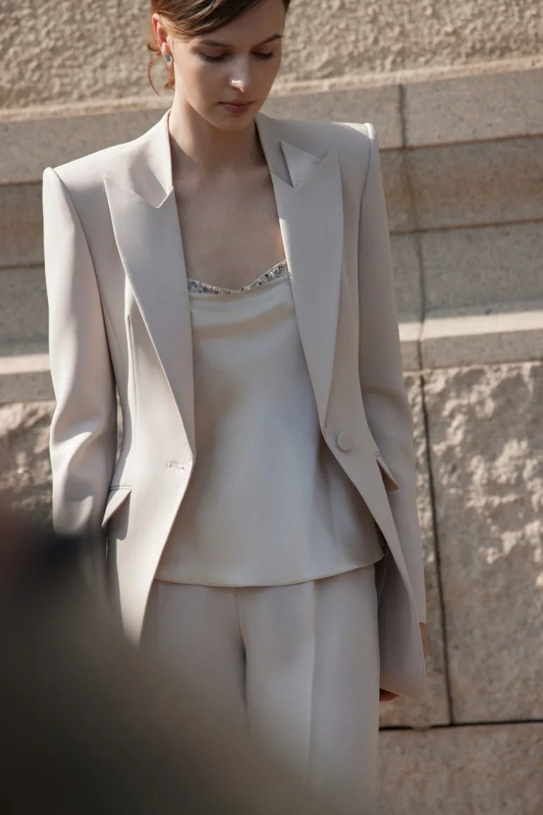 Tops<CULT MIA LINCOLN TOP Cream