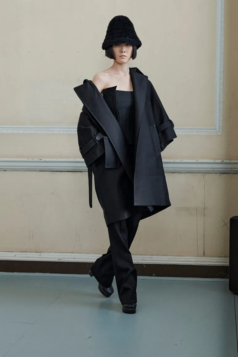 Pants<CULT MIA LIZA FLAT FACE PANTS IN ONYX Black