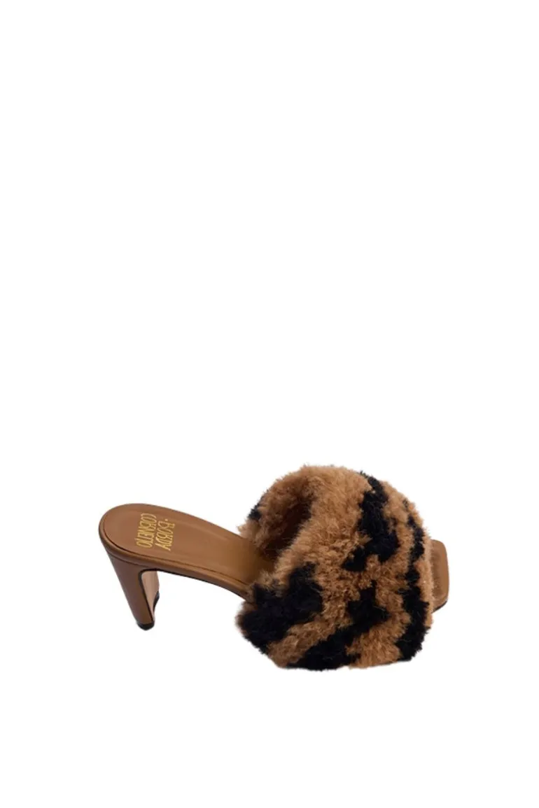 Heels<CULT MIA LUISA ALPACA CARPET MULES Tigre