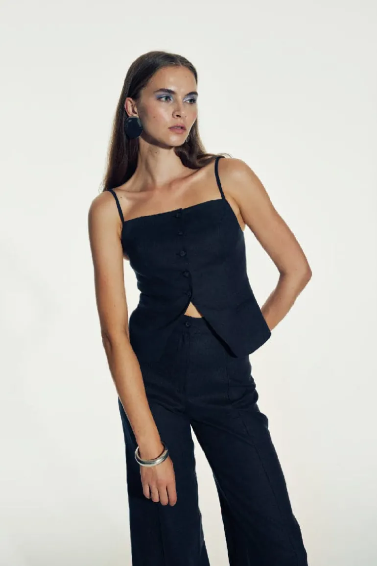 Tops<CULT MIA MARONA LINEN TOP Dark Navy