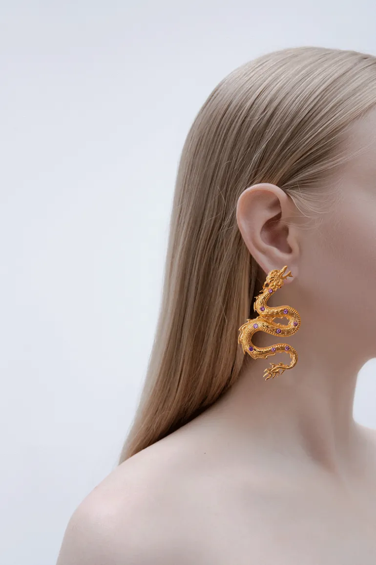 Earrings<CULT MIA MEDIUM DRAGON EARRINGS WITH LILAC CRYSTAL STONES Gold