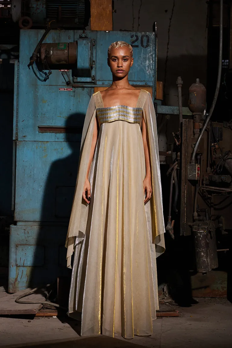 Dresses | Gowns<CULT MIA METALLIC WAVE BUSTIER KAFTAN GOWN Gold