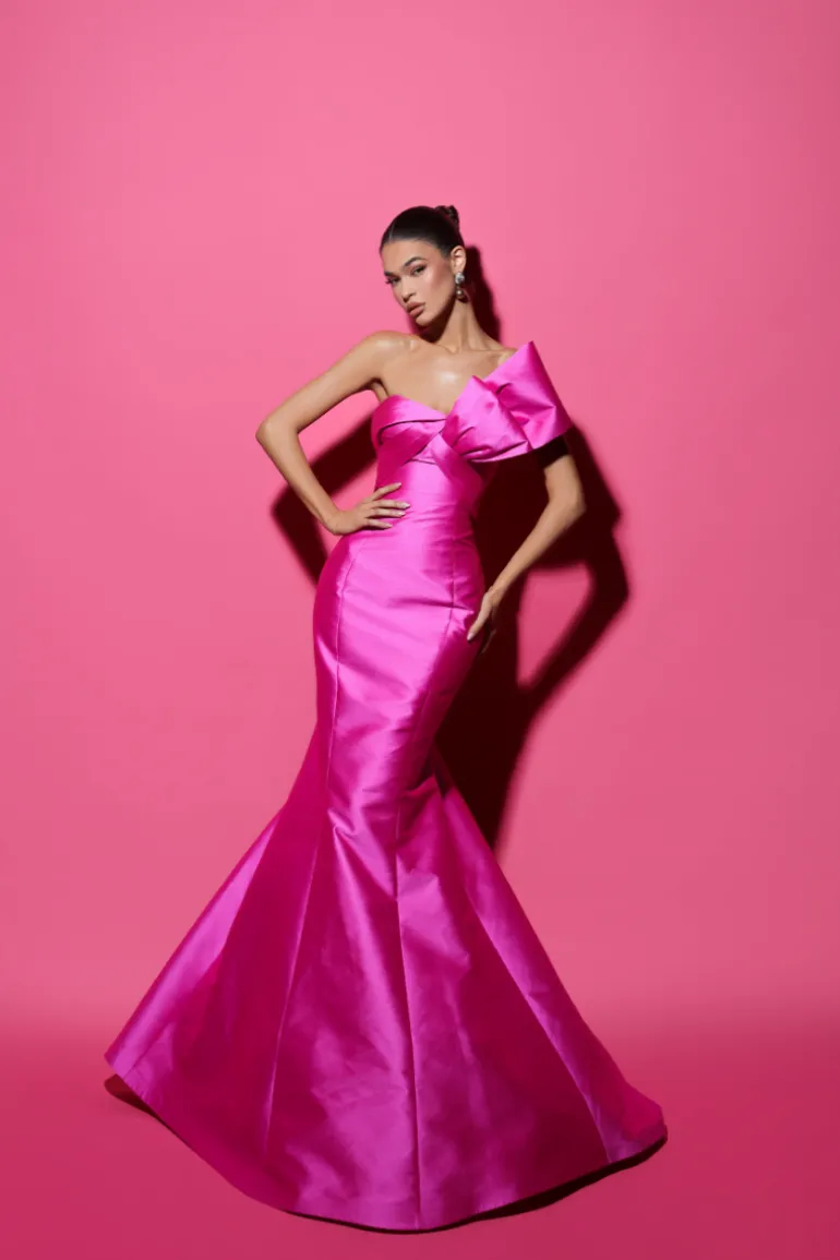 Dresses | Gowns<CULT MIA MOON BOW ACCENT MERMAID GOWN Fuchsia