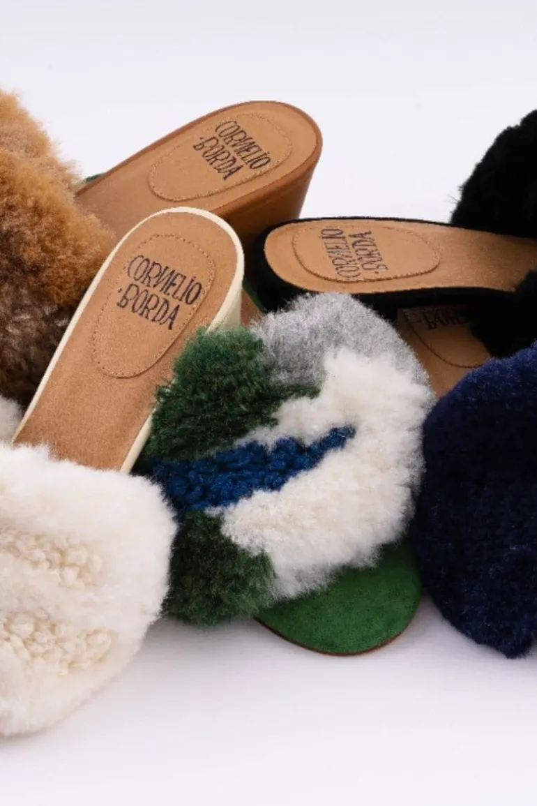 Heels<CULT MIA MULTICOLOR GREEN ALPACA CARPET MULES