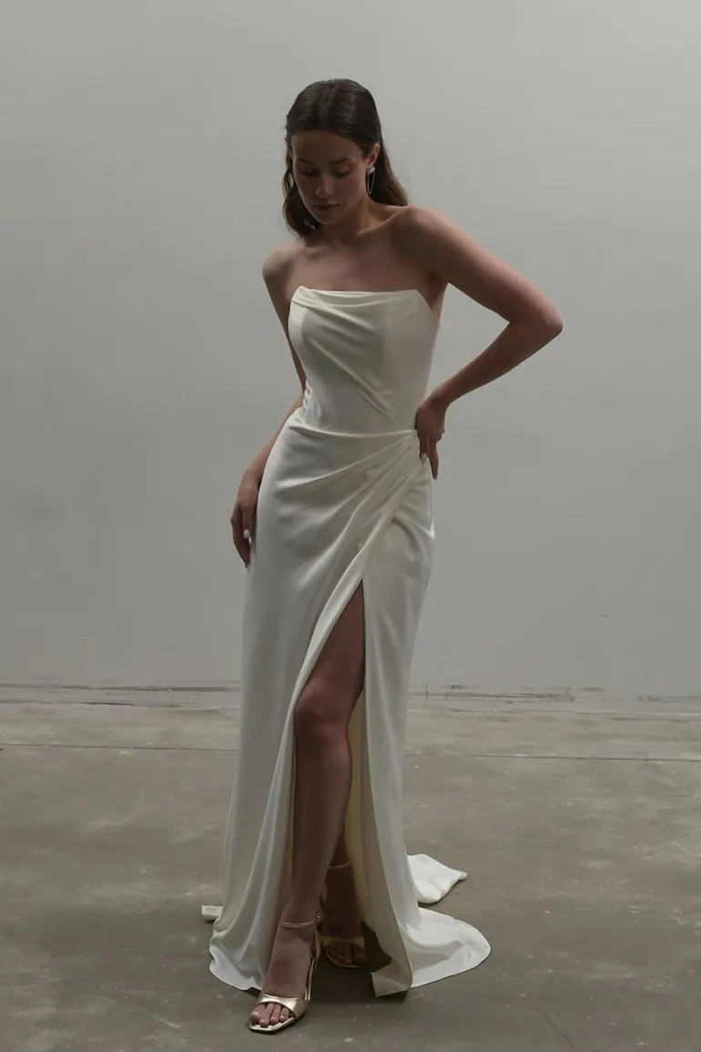 Dresses | Gowns<CULT MIA OFF-WHITE MINIMALISTIC DRAPED CORSET GOWN Off White