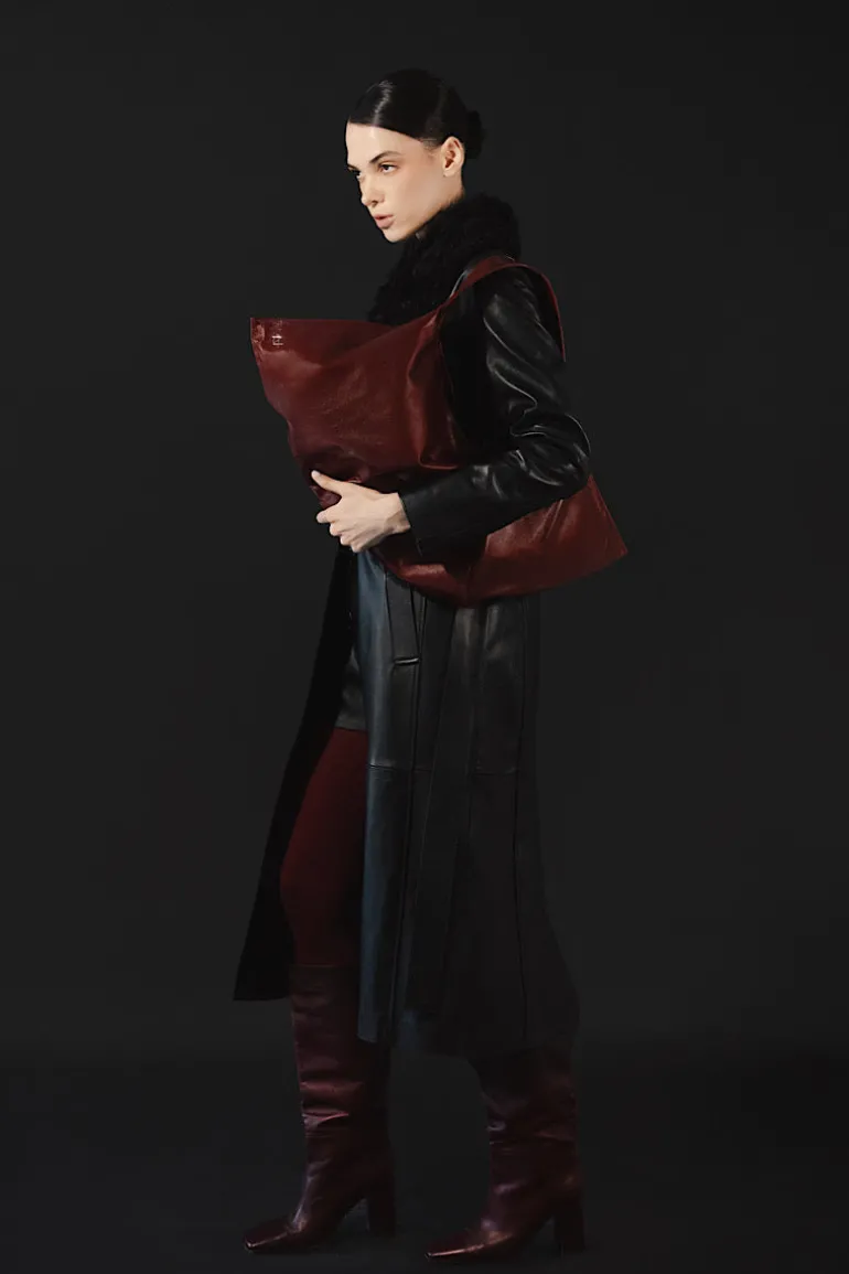 Shoulder Bags<CULT MIA OPHELIA OVERSIZED LEATHER BAG IN Burgundy