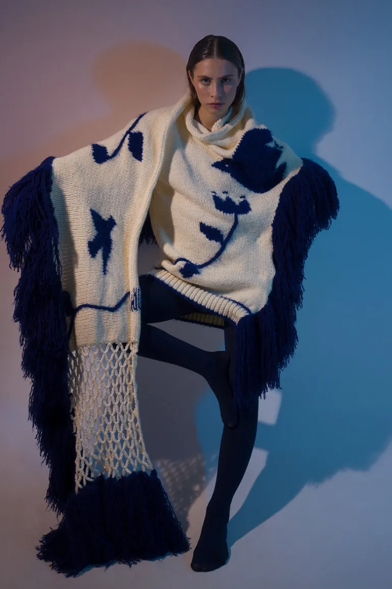 Knitwear<CULT MIA OVERSIZED SCARFED HAND KNIT CARDIGAN Milky white