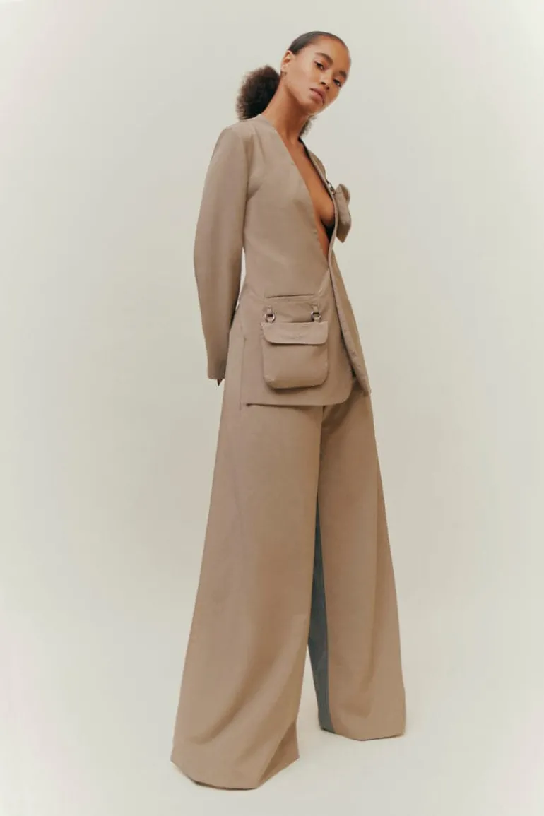 Blazers<CULT MIA PAKAGE CUTOUT BAZER Dune