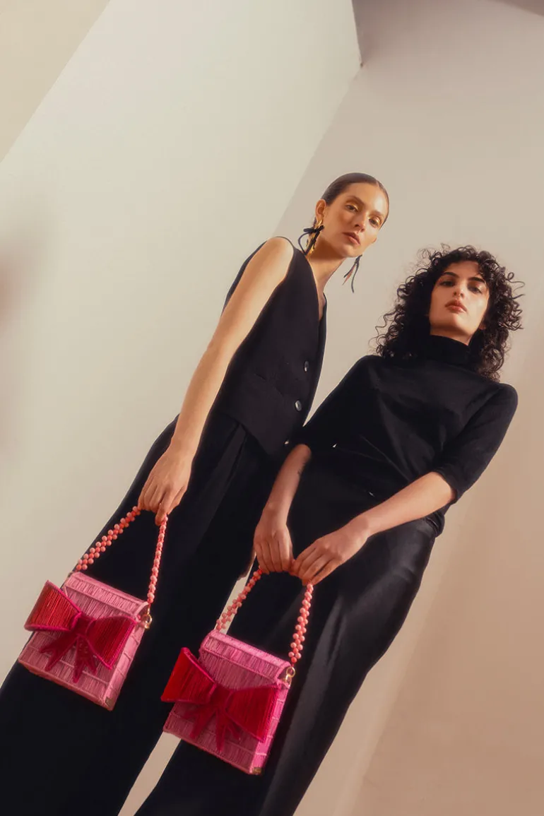Shoulder Bags<CULT MIA PINK BOW HANDBAG Pink and Red