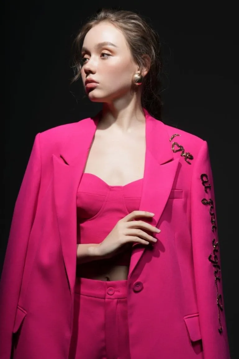 Tops<CULT MIA SUZEN TEXTURE CROP TOP Pink