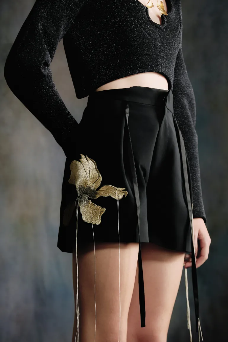 Pants<CULT MIA PLEATED EMBROIDERED BLACK SHORTS Black & Gold