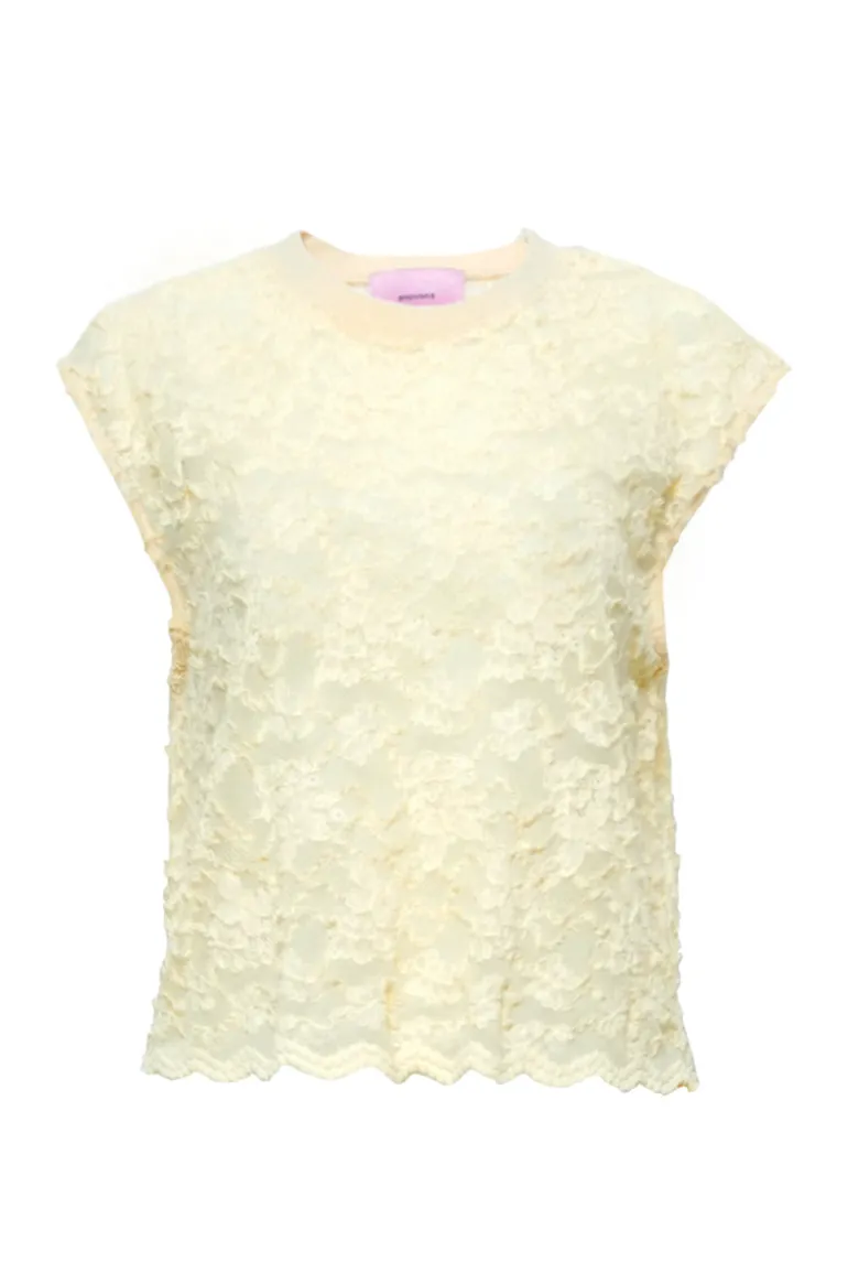 Tops<CULT MIA SARAH BUTTERFLY PATTERNED LACE TOP Yellow