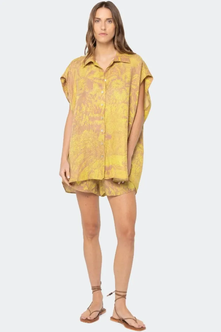 Tops<CULT MIA SERENGETI SLEEVELESS NAT SHIRT Silva