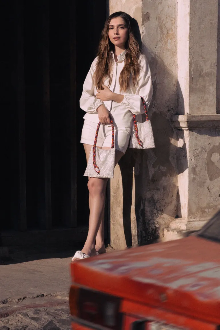 Shoulder Bags<CULT MIA SERPENT BIG IN WHITE SILVER WITH RED ORANGE AND PINK White, Silver, Red, Orange, Pink & Black