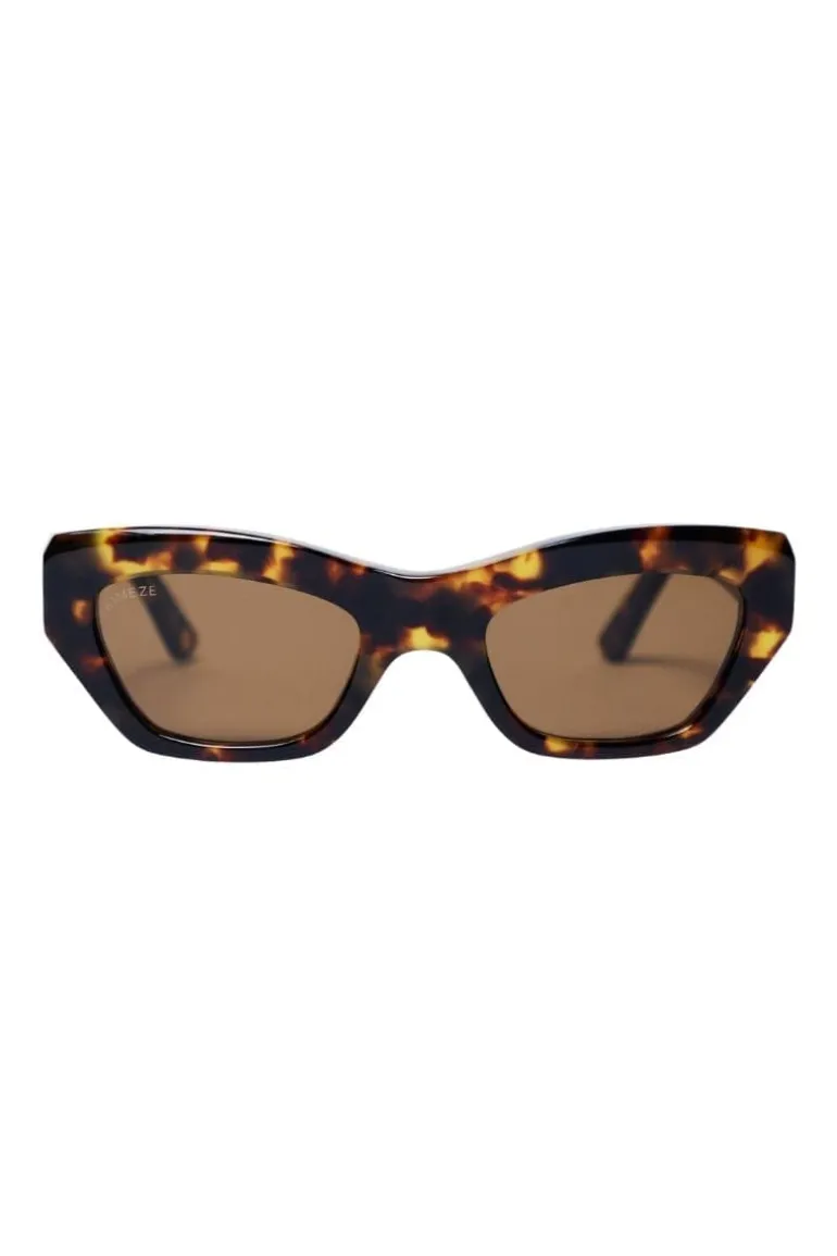 Sunglasses<CULT MIA CONCEPT 3 CATEYE SUNGLASSES Shell