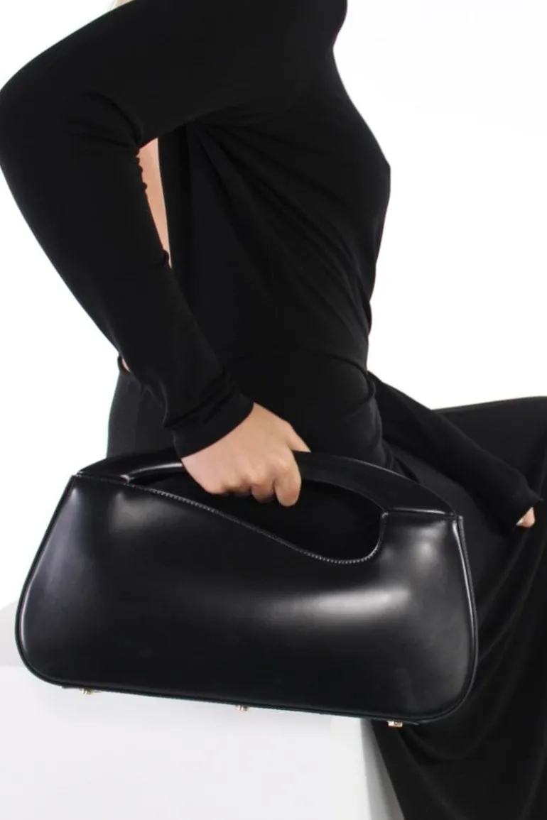 Shoulder Bags<CULT MIA SIGNATURE LARGE CURVE SHOULDER BAG Black