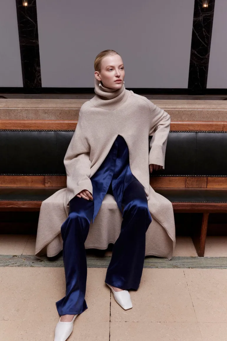 Pants<CULT MIA SILK HIGH-RISE WIDE-LEG PANTS Sapphire