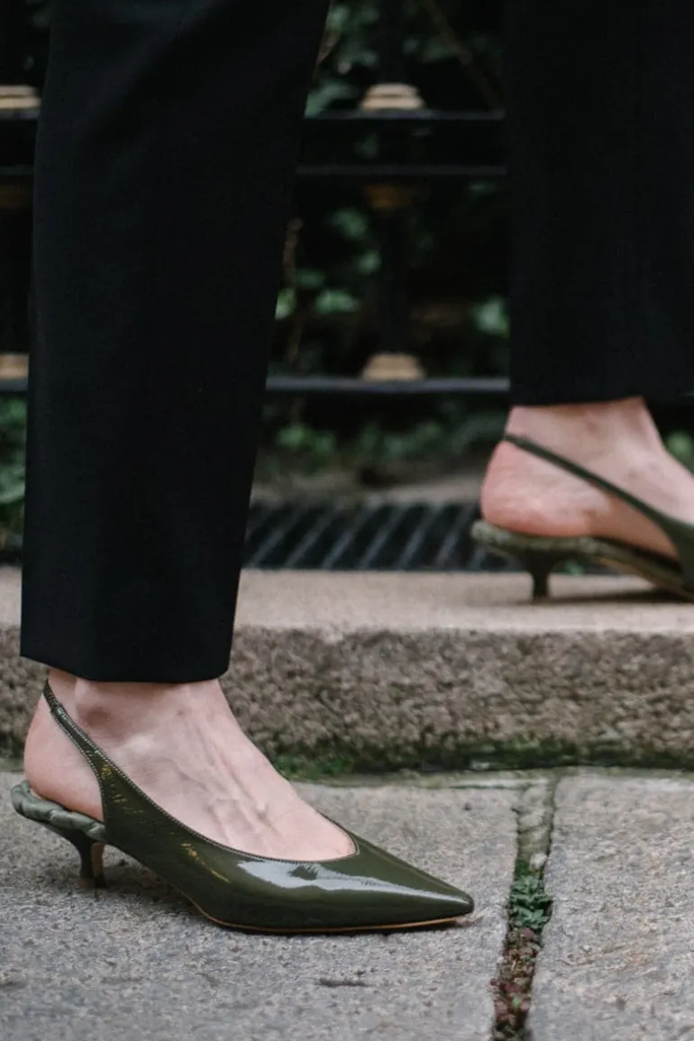 Heels<CULT MIA SILVANA SLINGBCK PUMPS Green Patent-Effect