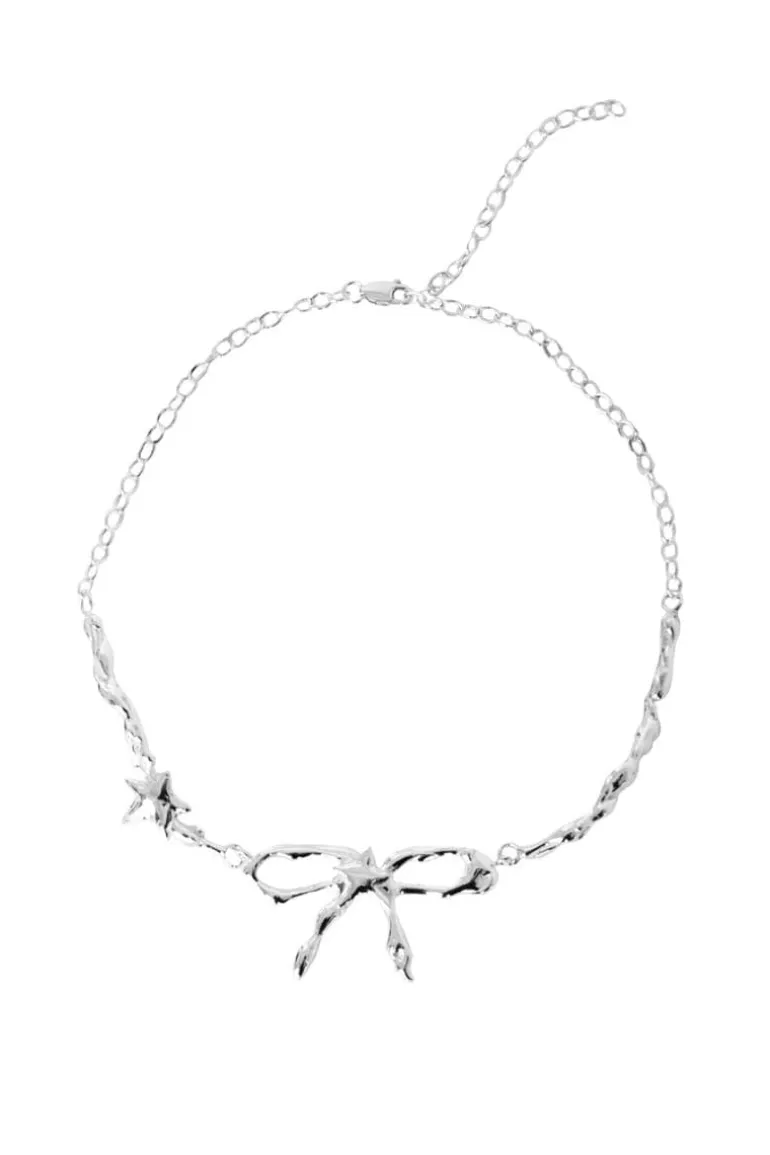 Necklaces<CULT MIA ETHEREAL BOW NECKLACE Silver