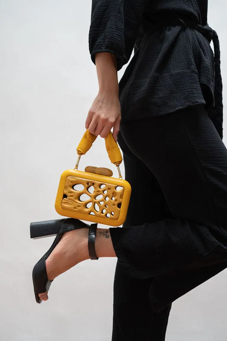 Clutch Bags<CULT MIA SIMETRIS HONEYCOMB ACRYLIC CLUTCH Yellow