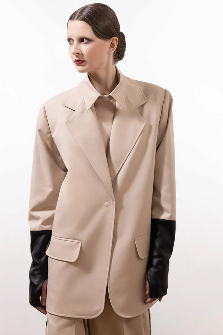 Jackets<CULT MIA STURCTURED BEIGE JACKET WITH LEATHER GLOVES SLEEVES Black & Neutral