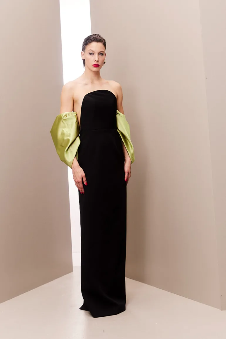 Dresses<CULT MIA TAFETTA-SLEEVED CIRCULAR BODICE DRESS Black