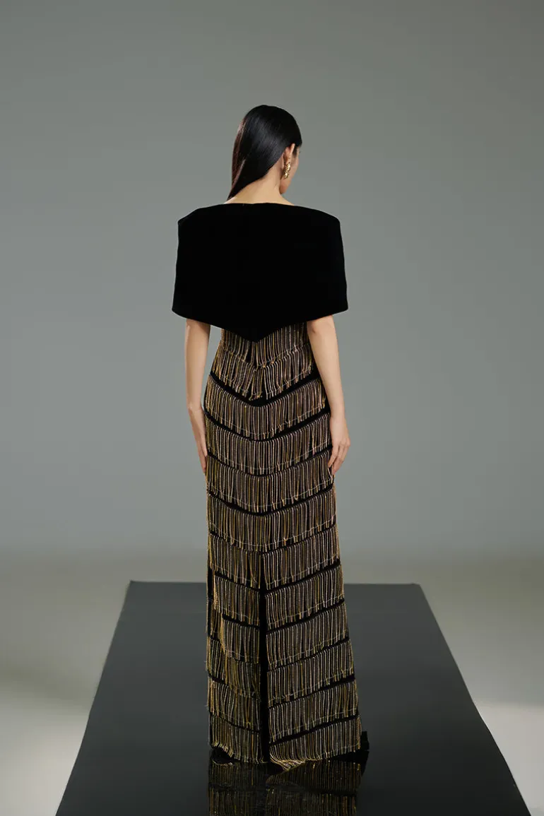 Dresses<CULT MIA TANNER TRUMPET COLD SHOULDER SLEEVED VELVET MAXI DRESS IN Black
