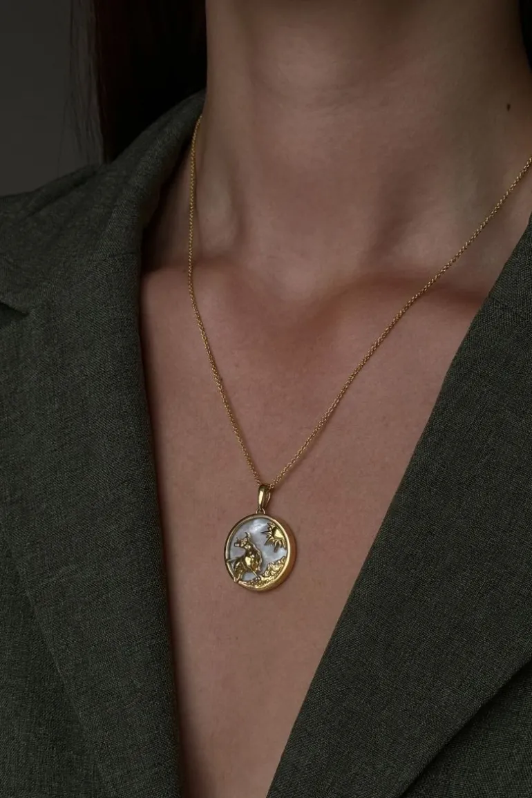 Necklaces<CULT MIA TAURUS 18CT GOLD PLATED ZODIAC NECKLACE Gold & White