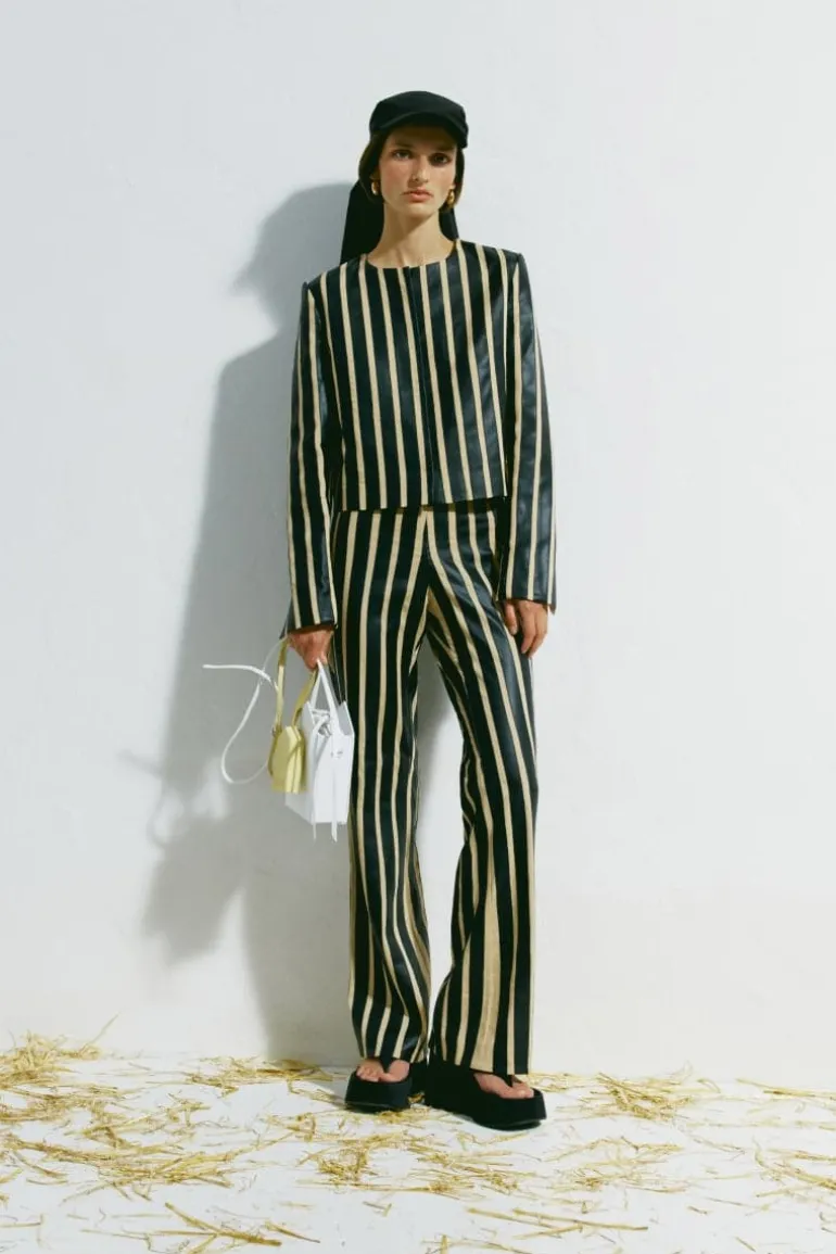 Jackets<CULT MIA TES STRIPED STRAIGHT JACKET Black/Beige
