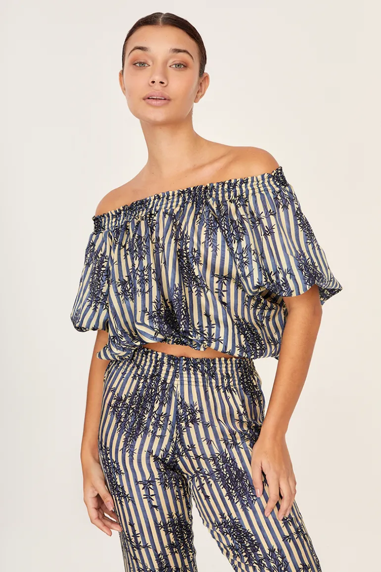 Tops<CULT MIA TOP IN MANDARIN Print Blue & White