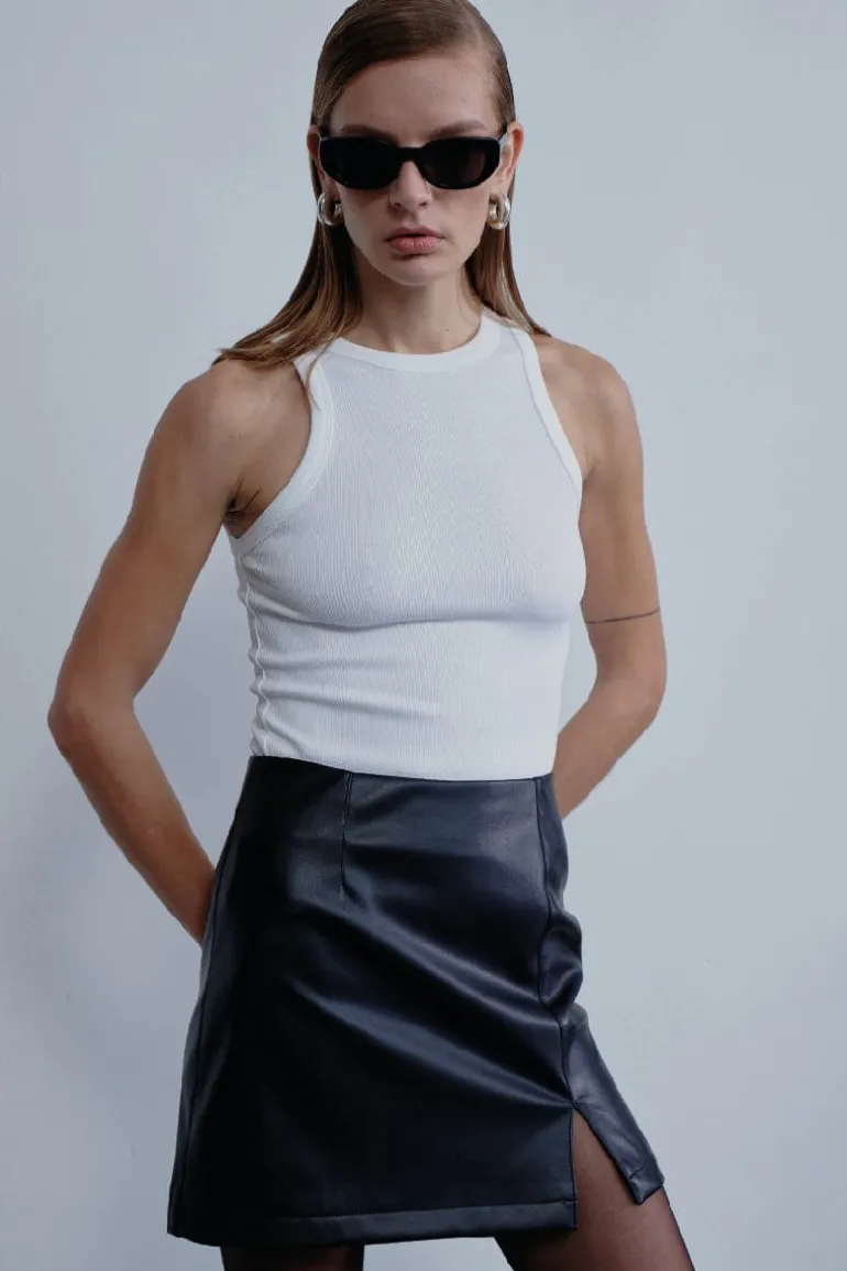 Skirts<CULT MIA VANCE VEGAN LEATHER MINI SKIRT Noir
