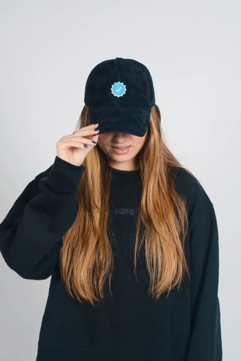 Hats<CULT MIA VERIFIED UPCYCLED HAT Black