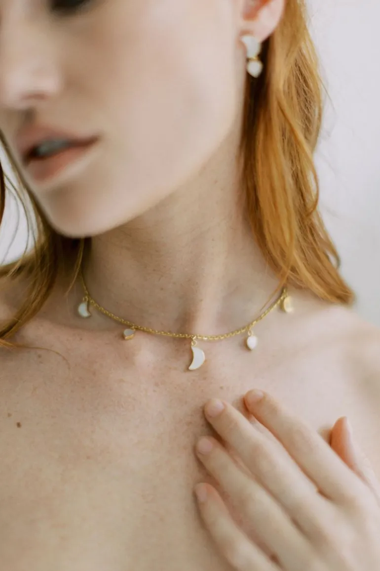 Necklaces<CULT MIA WARRIORESS PETITE MOON NECKLACE 18CT GOLD PLATED Gold & White