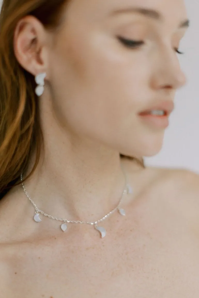 Necklaces<CULT MIA WARRIORESS SILVER PETITE MOON NECKLACE Silver & White