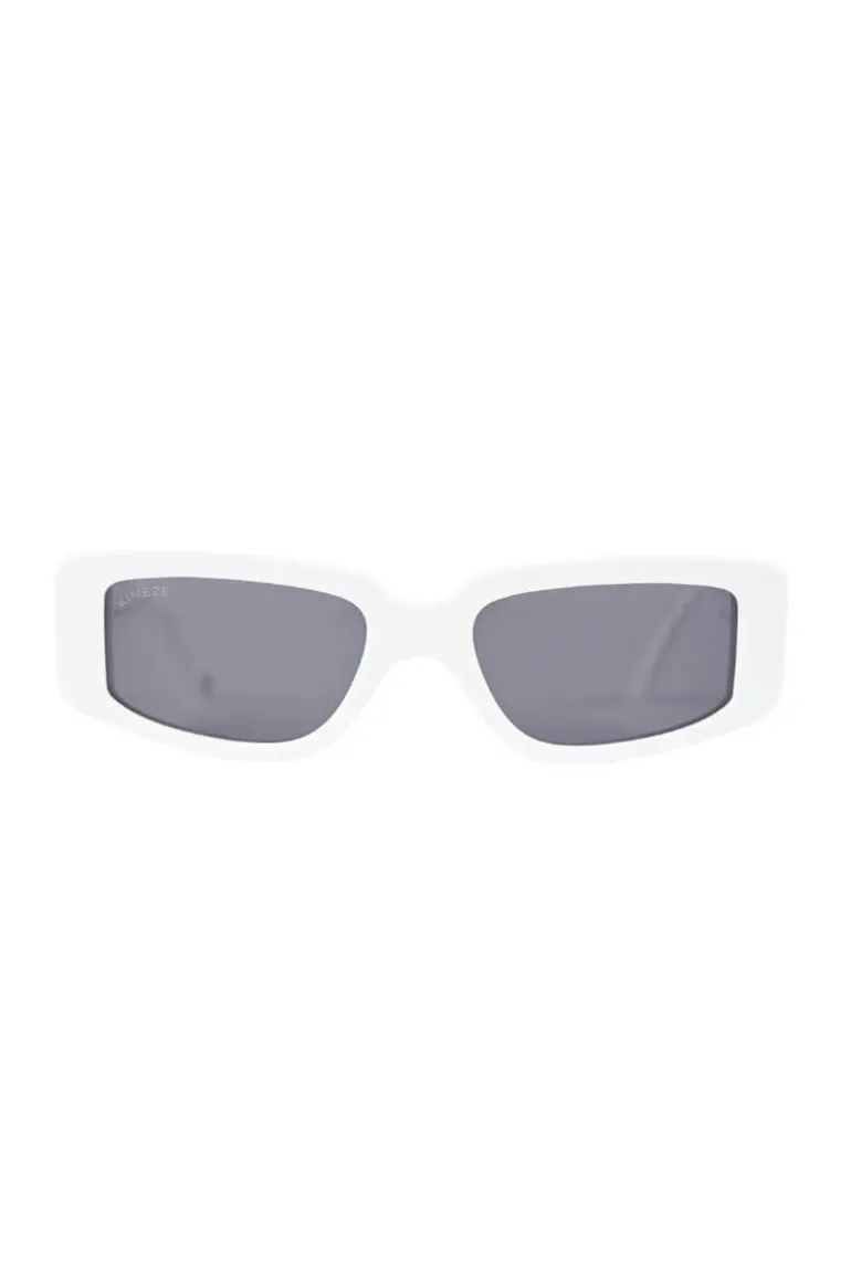Sunglasses<CULT MIA CONCEPT 2 SQUARE CATEYE SUNGLASSES White