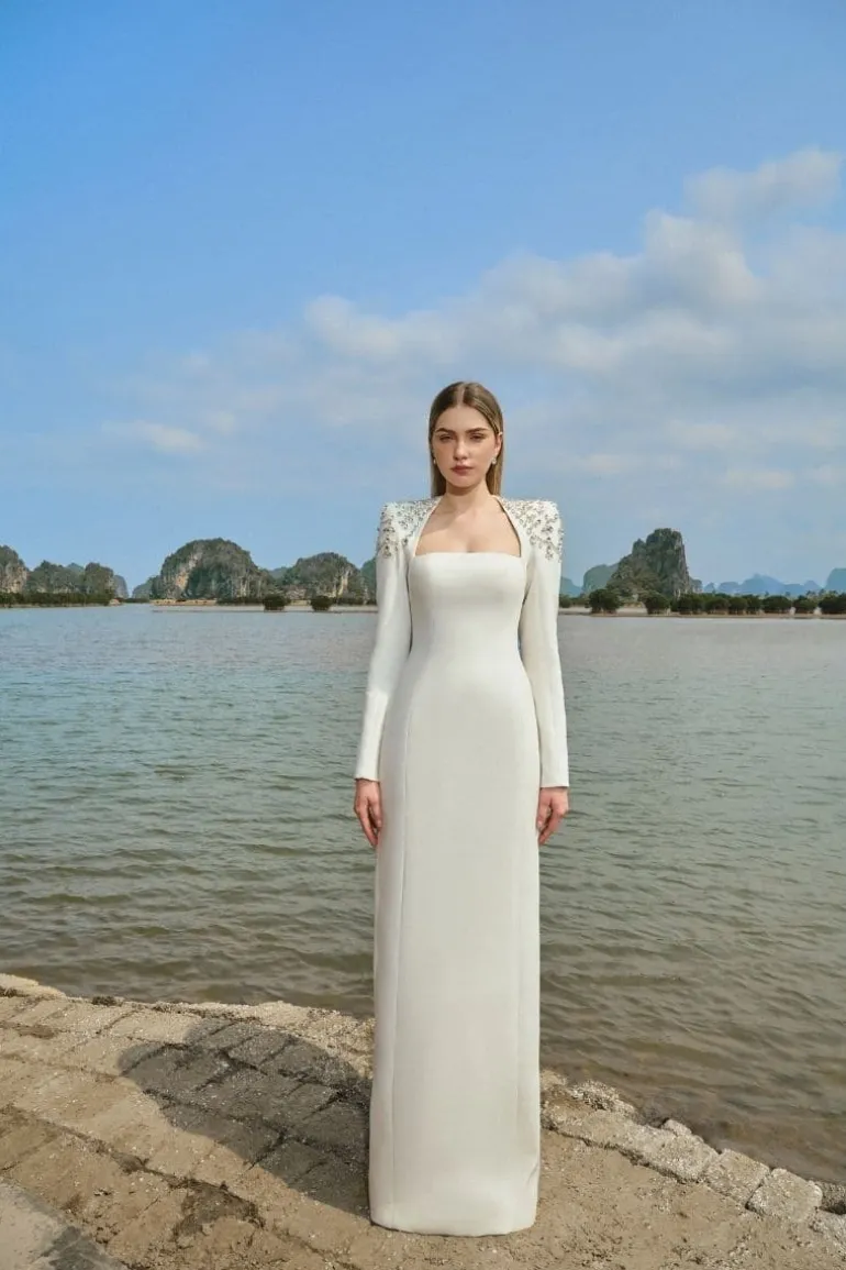 Dresses | Gowns<CULT MIA LONG SLEEVE TRAPEZOID NECKLINE BODYCON FULL DRESS White