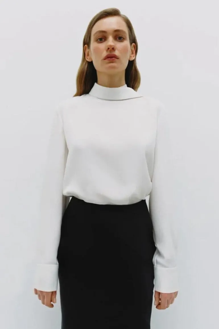 Tops<CULT MIA SILK BLOUSE White